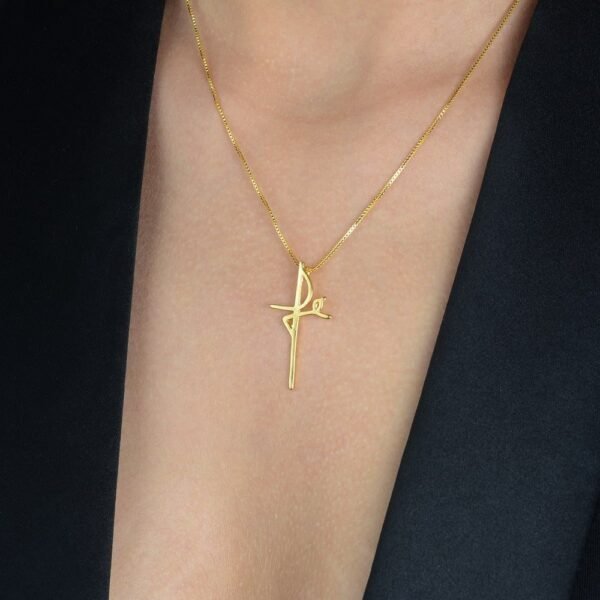 Colar Dourado de Cruz Fé - Imagem 2