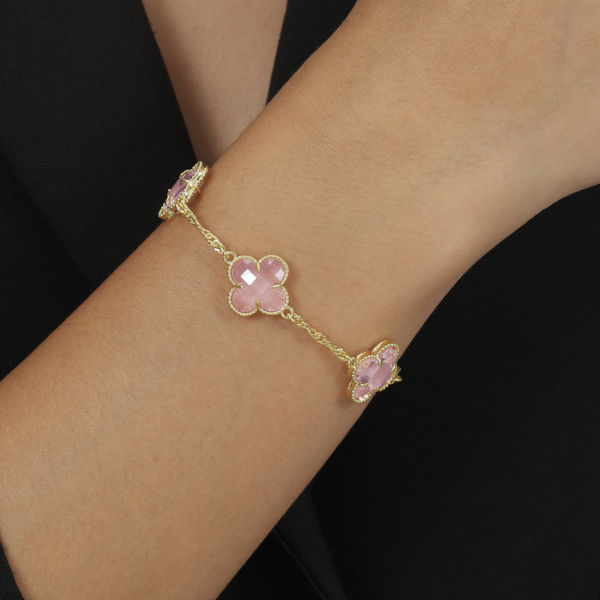 Pulseira Dourada Trevos Zircônia Rosa - Imagem 2